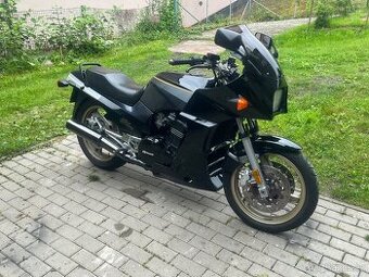 Kawasaki gpz 900R