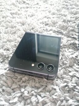 Samsung Galaxy Z Flip 5 256GB