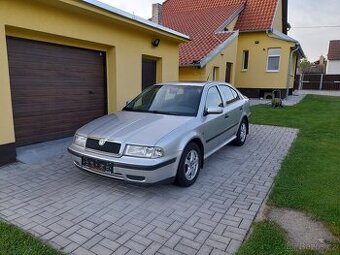 ŠKODA OCTAVIA SLX 1,8 i 20V, TOP STAV