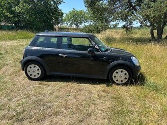 Mini Cooper 1.6i 66kw