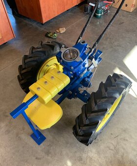 Predám prevodovku AGZAT 80mm spojka malotraktor