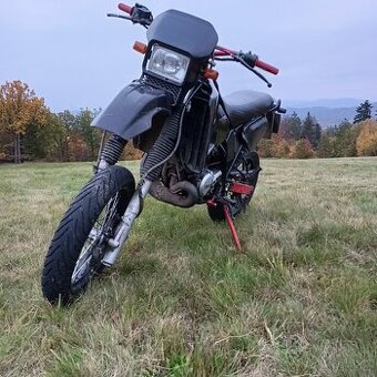 Motardy Yamaha DT 125R