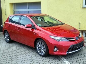 Toyota Auris, 1,8 Hybrid SERV.KNÍŽKA, záruka KM