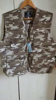 Kožené bundy, přilby,kalhoty, maskáče