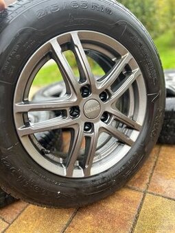 Alu kola Dezent 16” s pneu Kumho Ecsta 215/65 R16 – 5×112