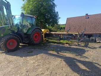 Štípací poloautomat + stůl