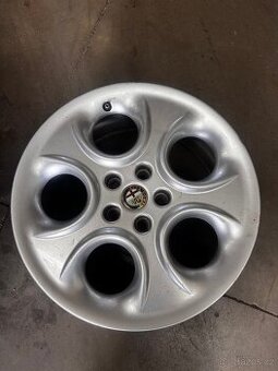 Alu kola alfa romeo