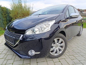 Peugeot 208 Style 1.2 60KW, servis, PĚKNÝ STAV