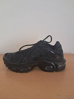 Černé tenisky Nike Air Max Plus TN 38