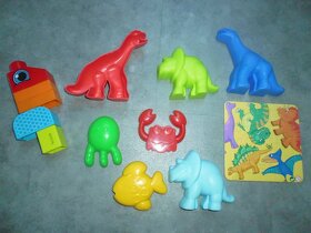 Sada hraček - dinousaři