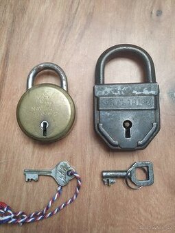 Staré visací zámky