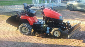 🔴 Zahradní traktor Wisconsin W3199