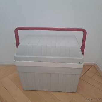 Chladící cestovní box
