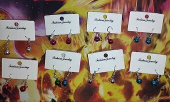 Náušnice a náramky