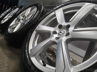 ❄️Zimní alu kola Volvo XC90 r19❄️