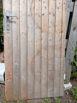 Prodám dvere š.80 , ks3,vhodne na stavbu apd