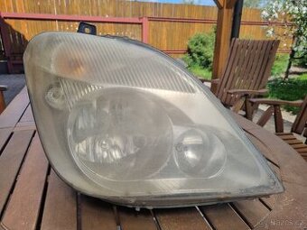 Pravé přední světlo světlo MB Sprinter