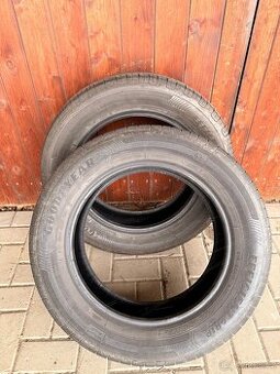 Letní pneumatiky Goodyear 215/60R17