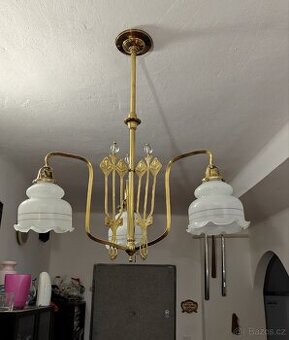 Mosazný lustr secese