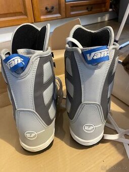 Snowboardové boty Vans
