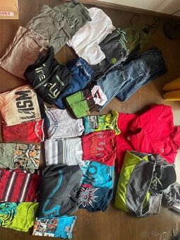 Nalík oblečení 29 ks chlapes vel. 146-152