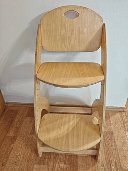 Rostoucí židle