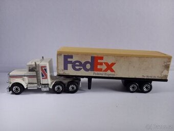 MATCHBOX CONVOY - PETERBILT FedEx