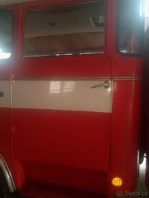 škoda 706 RTHP dveře