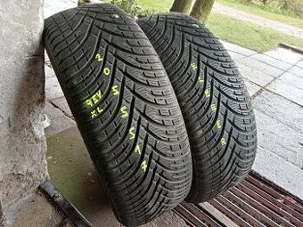 Zimní pneu 2kusy 205/55/17 vzorek 90% KLEBER - dobírka možná