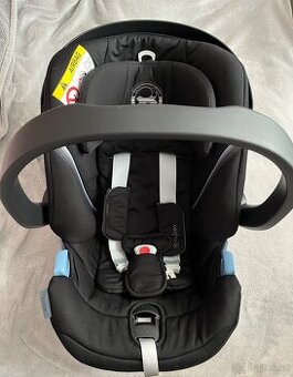 Autosedačka Cybex Aton 5 + základna