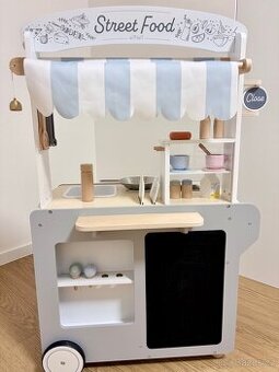 Kuchyňka/ prodejna/ street food Eli Neli