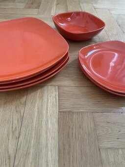 Prodám Sadu keramických talířků TORO