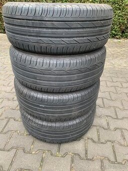 225/50/18 Bridgestone