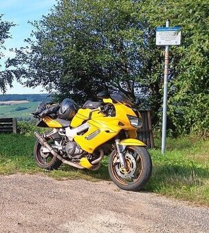 Honda VTR 1000 F