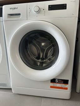 Whirlpool 7kg, top stav, málo použ., rok 2020
