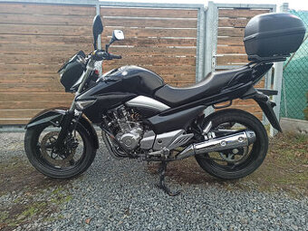 Suzuki Inazuma 250 R.V.2015
