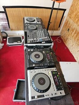 4 x CDJ 850 + DJM 750 + case