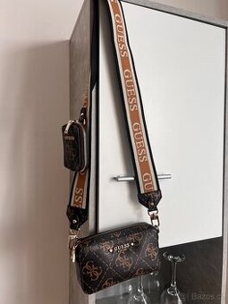 Crossbody kabelka Guess