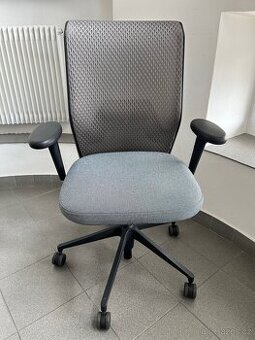 kancelářská židle Vitra ID Mesh - TOP STAV