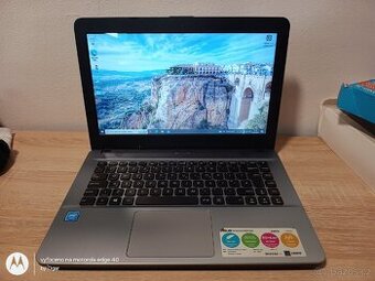 Pěkný notebook Asus, Pentium, 4Gb /128GB SSD