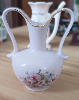 Růžový porcelán