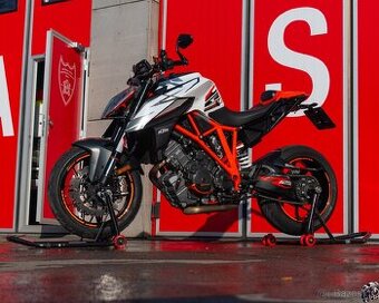 KTM SuperDuke 1290R 2019