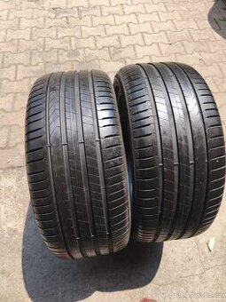 255/40/18