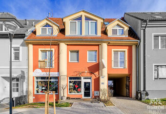 Pronájem ubytovací jednotky 1+kk, 22 m², Kunovice - náměstí
