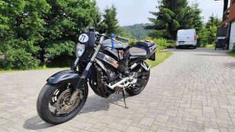 CBR 600 f sport Stunt Motogymkhana okruhovka - 1