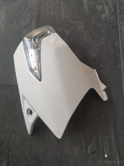 Suzuki gsr 600 06-10 levý bok, kapotaz