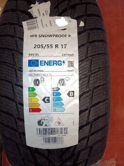 Zimni Nokian 205/55 R17