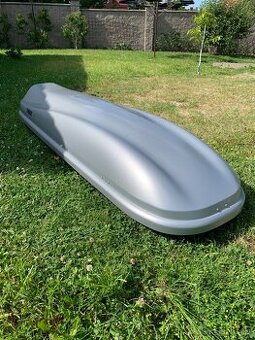 Střešní rakev Thule