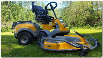 Profesionální sekačka Stiga Park Pro 23 4WD, pohon všech kol