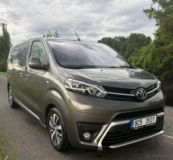 Toyota Proace Verso VIP 2.0D 130kW Automat • 6 míst • 4/2022
